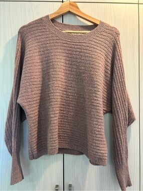 Pink Rose Ribbed Crew Sweater in Dusty Mauve